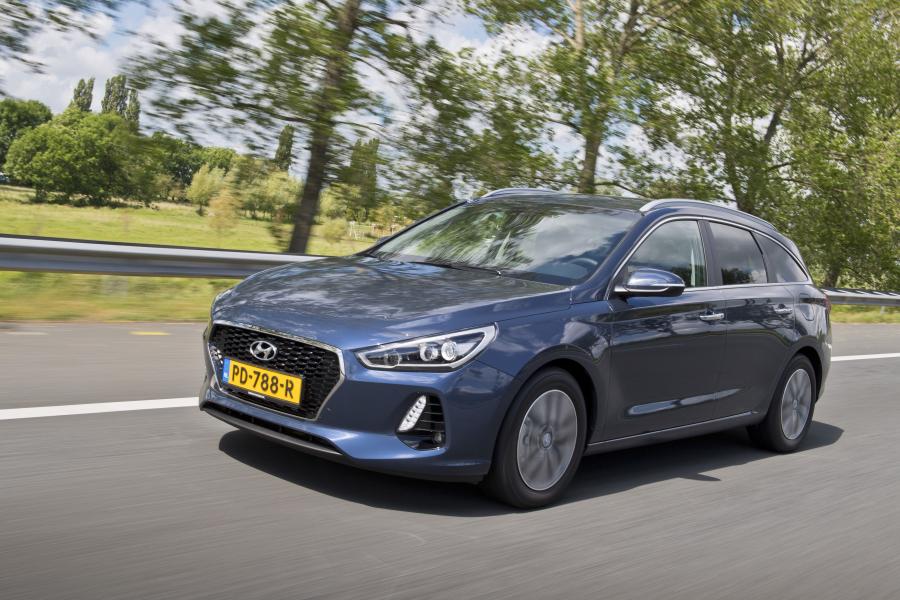  Hyundai i30 Wagon (PD) 2017 года  (WW) (фото 37 из 45)